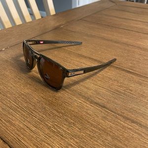BRAND NEW OAKLEYS